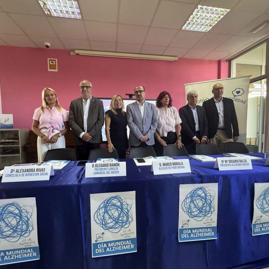 AFA Bierzo reclama más recursos para que las familias no afronten solas el peso del alzhéimer AFA Bierzo reclama más recursos para que las familias no afronten solas el peso del alzhéimer