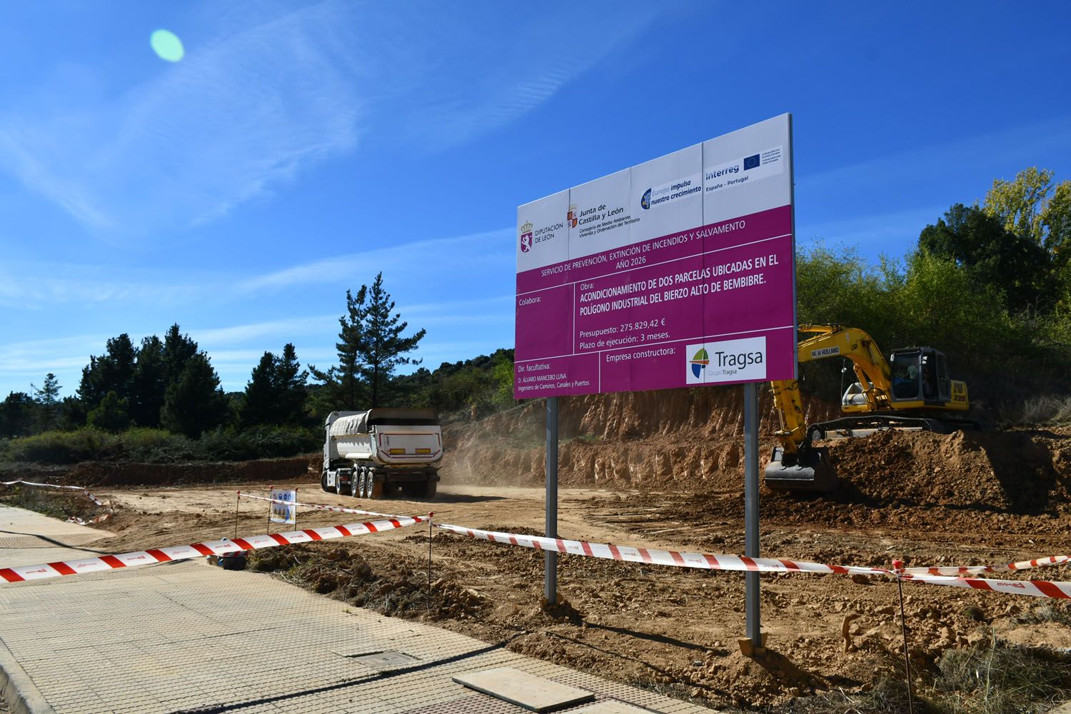 Inicio de las obras del futuro parque de Bomberos de Bembibre | Foto: Dani Merino, InfoBierzo Inicio de las obras del futuro parque de Bomberos de Bembibre | Foto: Dani Merino, InfoBierzo