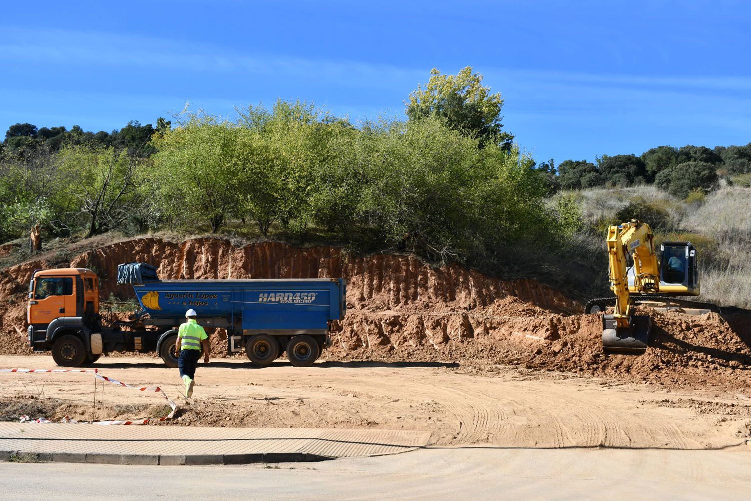 Obras del futuro parque de Bomberos de Bembibre (7) Obras del futuro parque de Bomberos de Bembibre (7)