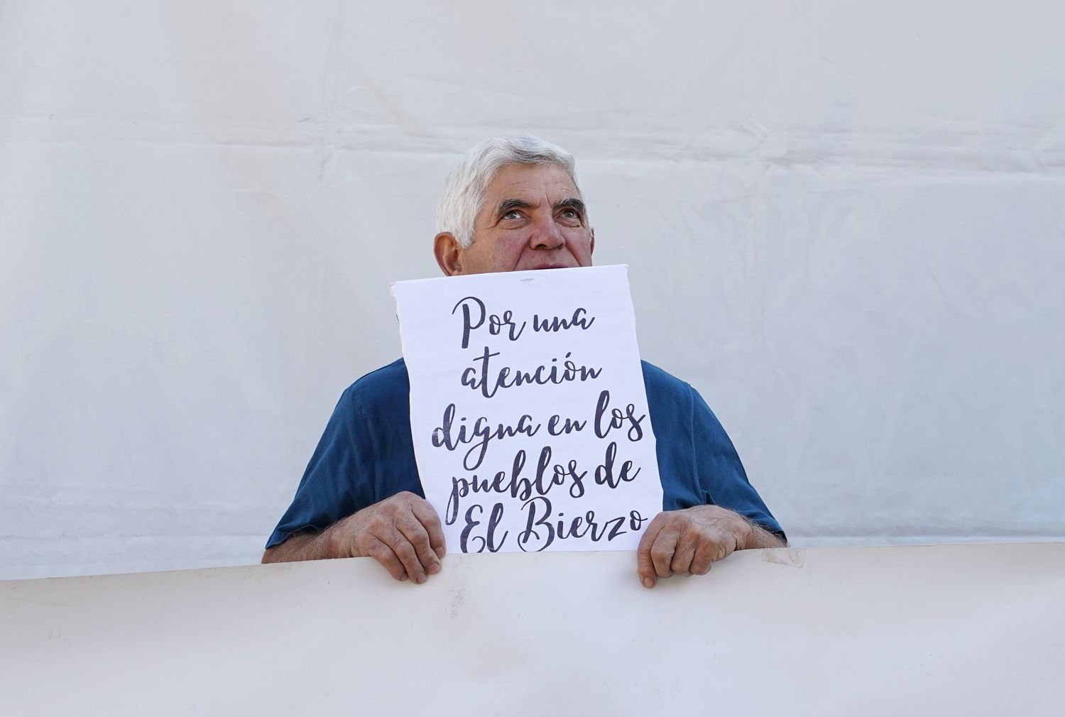 La Plataforma OncoBierzo celebra su concentración mensual para reclamar mejoras en la sanidad del Bierzo (2) | Foto: César Sánchez, ICAL La Plataforma OncoBierzo celebra su concentración mensual para reclamar mejoras en la sanidad del Bierzo (2) | Foto: César Sánchez, ICAL