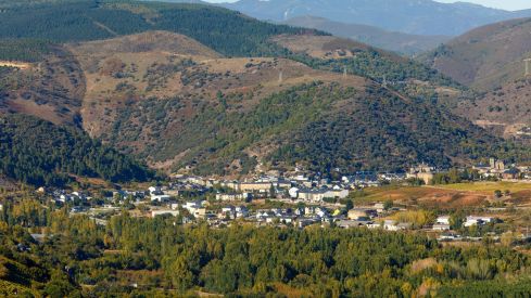 César Sánchez / ICAL. La localidad de Tejeira (León), situada en los Ancares Leoneses, de los que se cumple el XX Aniversario de la declaración como Reserva de la Biosfera