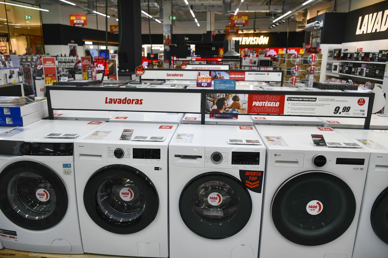 Media Markt del centro comercial El Rosal en Ponferrada 15 Media Markt del centro comercial El Rosal en Ponferrada 15