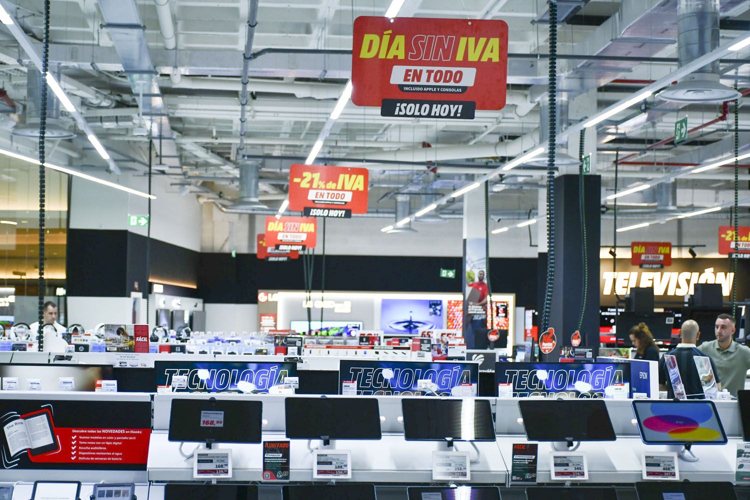 Media Markt del centro comercial El Rosal en Ponferrada 27 Media Markt del centro comercial El Rosal en Ponferrada 27