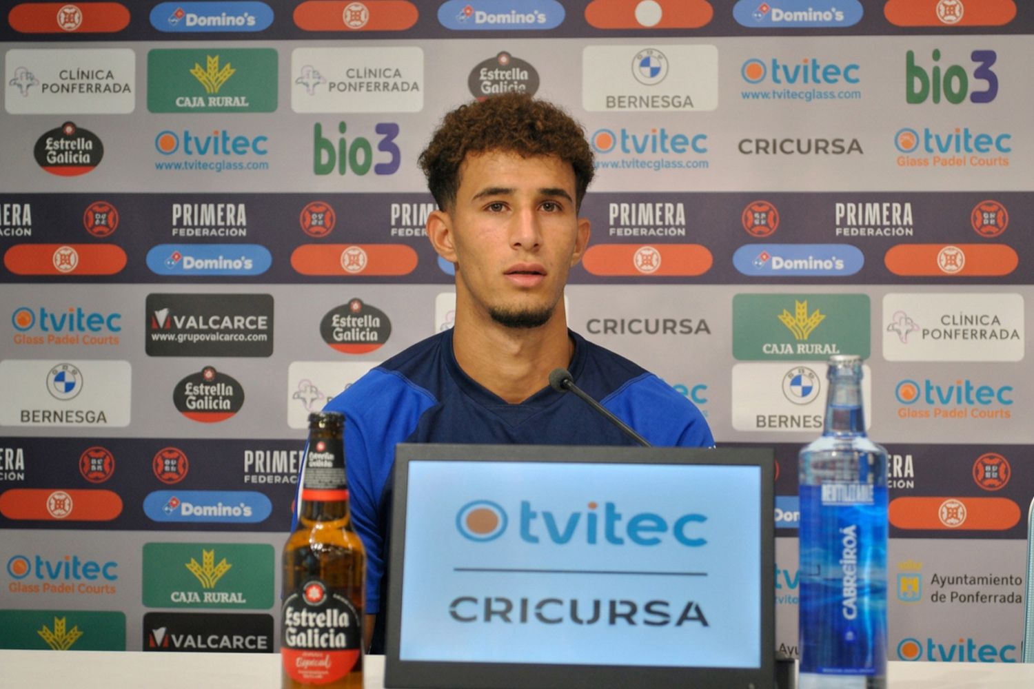 Jelbat jugador de la Ponferradina