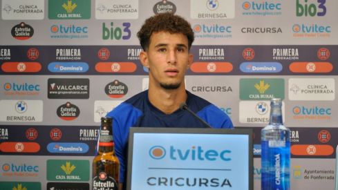 Jelbat jugador de la Ponferradina