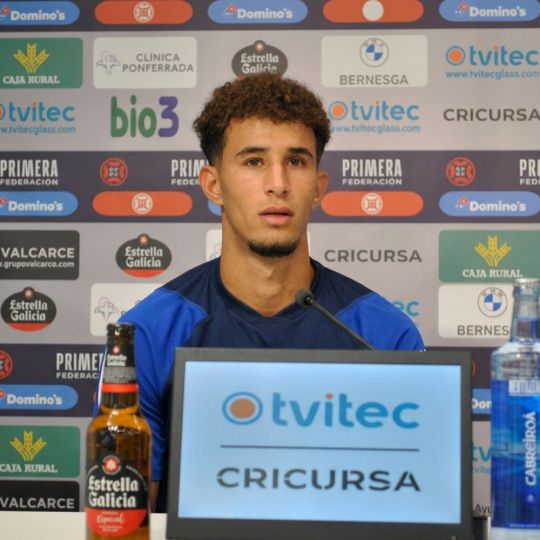 Jelbat jugador de la Ponferradina