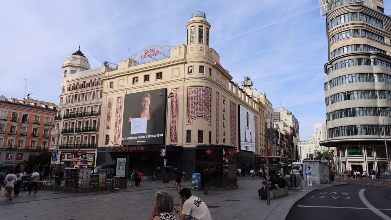 OncoBierzo en las pantallas de Callao en Madrid