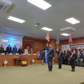La Policía Nacional distingue a 18 agentes en León por su trayectoria y actuaciones profesionales