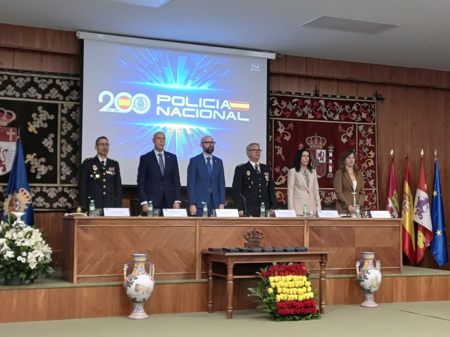 Celebración de los Santos Ángeles Custodios, patrón de la Policía Nacional. en León