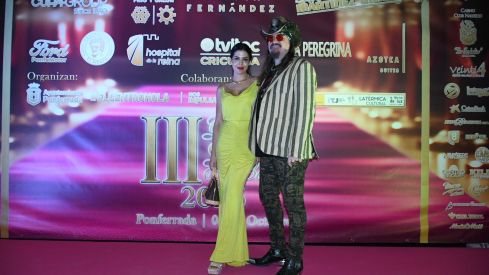 Las mejores imágenes de la alfombra 'rosa' de la Gala del Comercio de Ponferrada | Dani Merino Las mejores imágenes de la alfombra 'rosa' de la Gala del Comercio de Ponferrada | Dani Merino