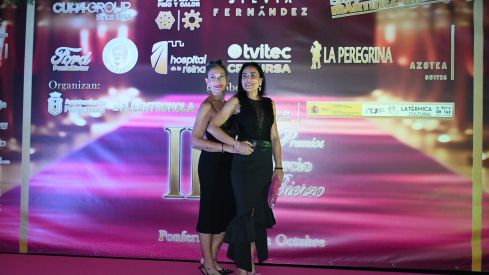 Las mejores imágenes de la alfombra 'rosa' de la Gala del Comercio de Ponferrada | Dani Merino Las mejores imágenes de la alfombra 'rosa' de la Gala del Comercio de Ponferrada | Dani Merino