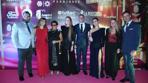 Las mejores imágenes de la alfombra 'rosa' de la Gala del Comercio de Ponferrada | Dani Merino Las mejores imágenes de la alfombra 'rosa' de la Gala del Comercio de Ponferrada | Dani Merino