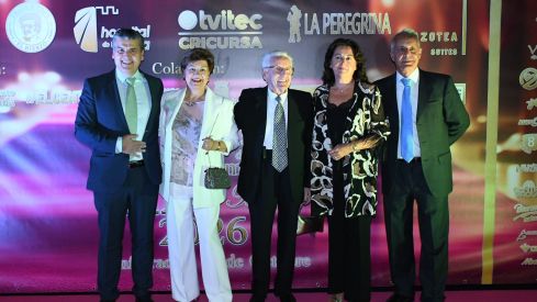  Las mejores imágenes de la alfombra 'rosa' de la Gala del Comercio de Ponferrada | Dani Merino