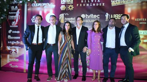  Las mejores imágenes de la alfombra 'rosa' de la Gala del Comercio de Ponferrada | Dani Merino