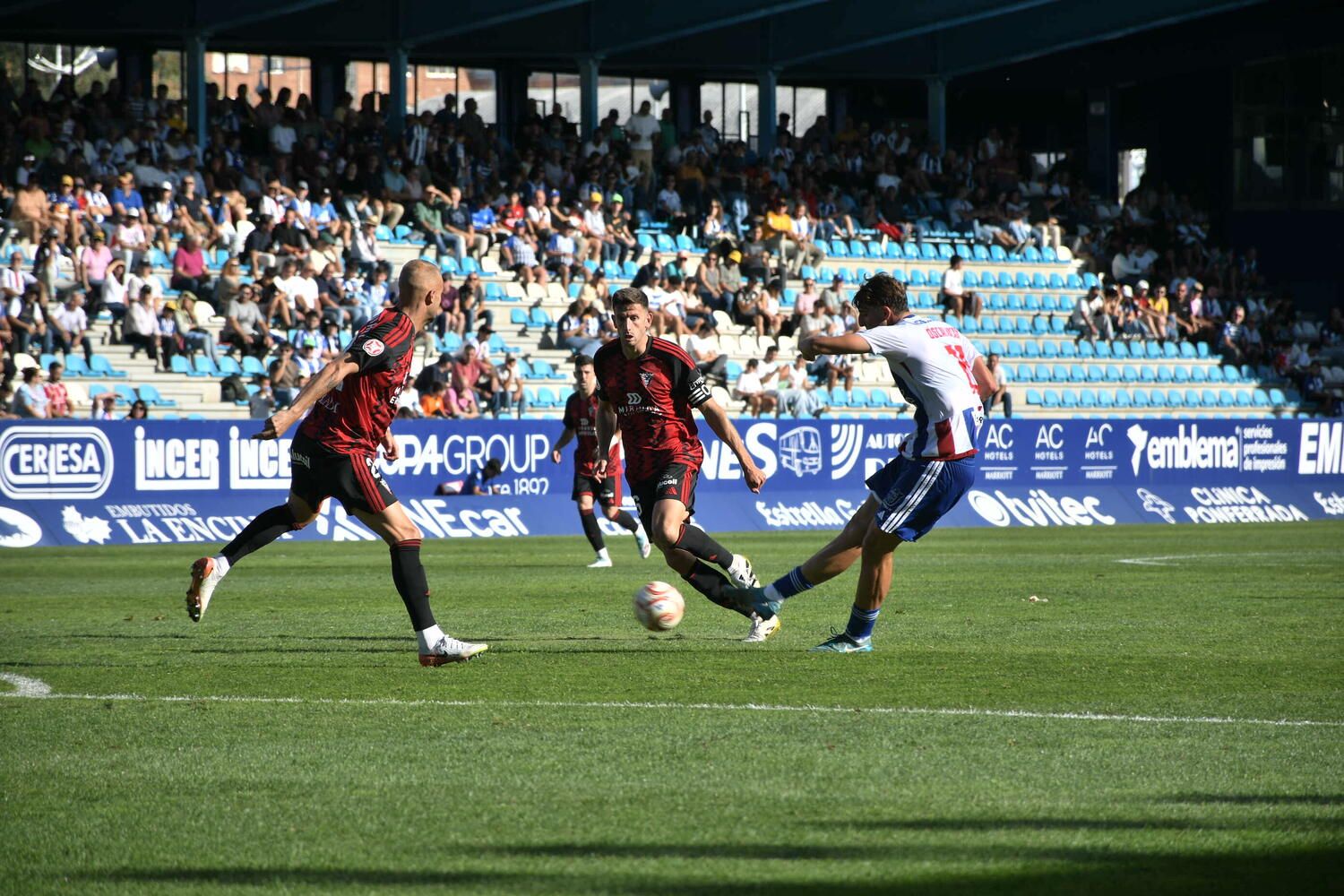 Ponferradina - Mirandés | Daniel Merino Ponferradina - Mirandés | Daniel Merino