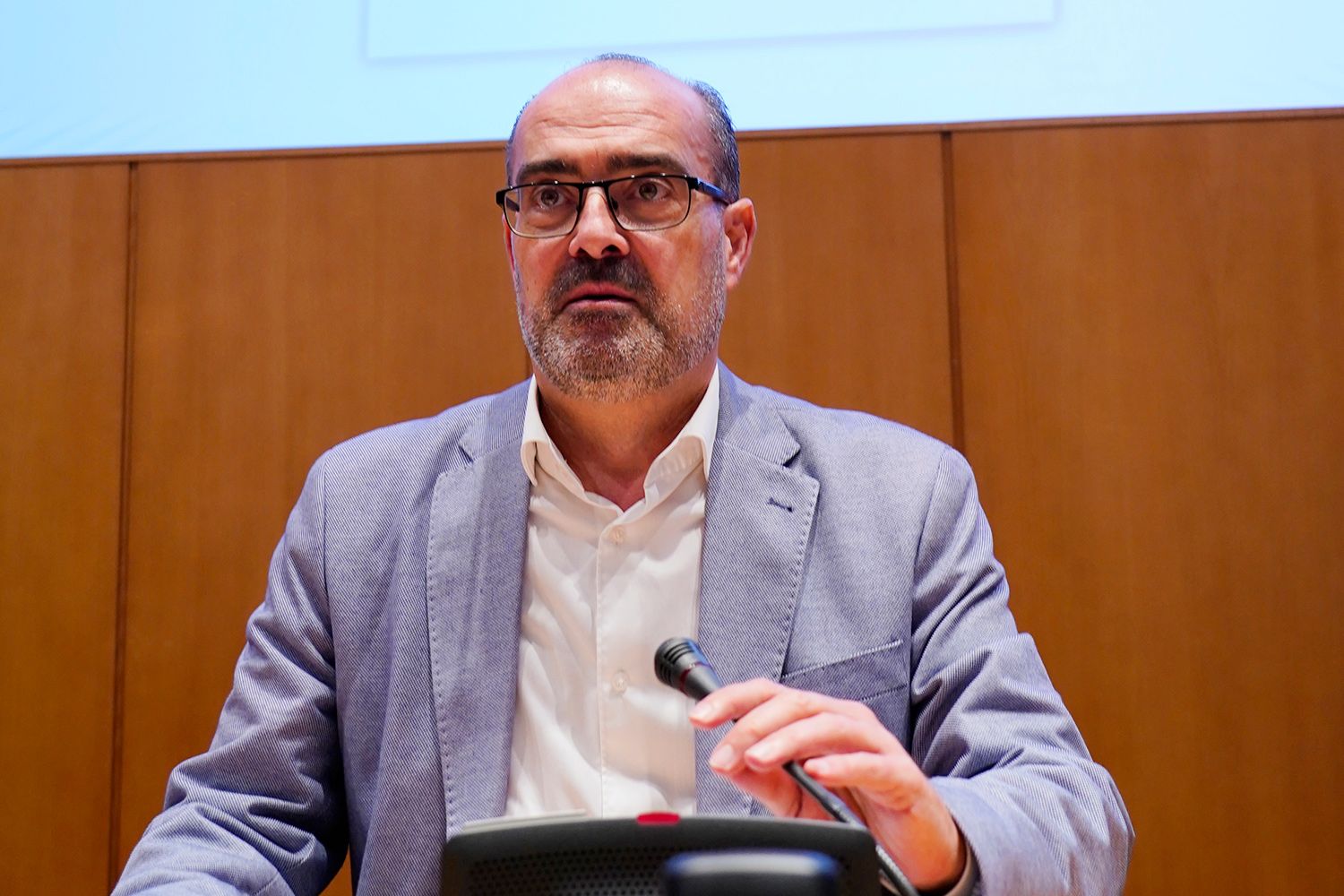 El alcalde de Ponferrada, Marco Morala, durante la presentación del nuevo número de EsCultura | César Sánchez (ICAL) El alcalde de Ponferrada, Marco Morala, durante la presentación del nuevo número de EsCultura | César Sánchez (ICAL)