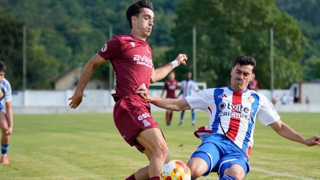 Partido entre la Ponferradina y el Real Avilés en pretemporada Partido entre la Ponferradina y el Real Avilés en pretemporada