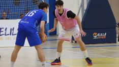 Partido entre el Clínica Ponferrada y el Melilla (3)