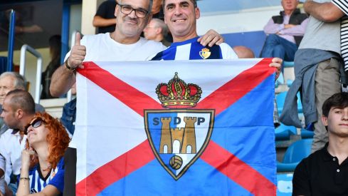 Partido entre la Ponferradina y el Avilés  (56)