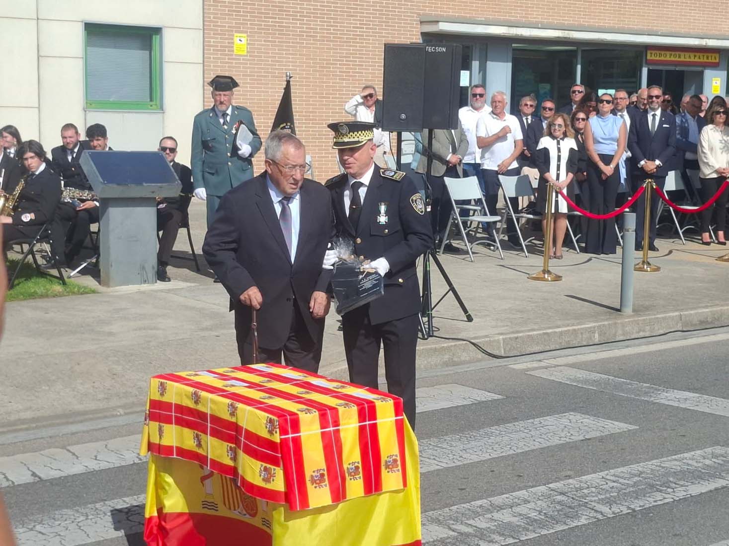 Día de la Guardia Civil en Ponferrada (2) Día de la Guardia Civil en Ponferrada (2)