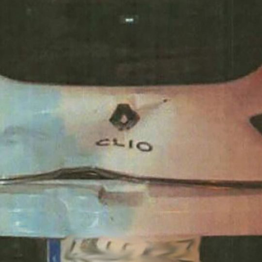 Imagen del vehículo implicado en el suceso en Astorga, donde una compañero de trabajo resultó atropellada Imagen del vehículo implicado en el suceso en Astorga, donde una compañero de trabajo resultó atropellada
