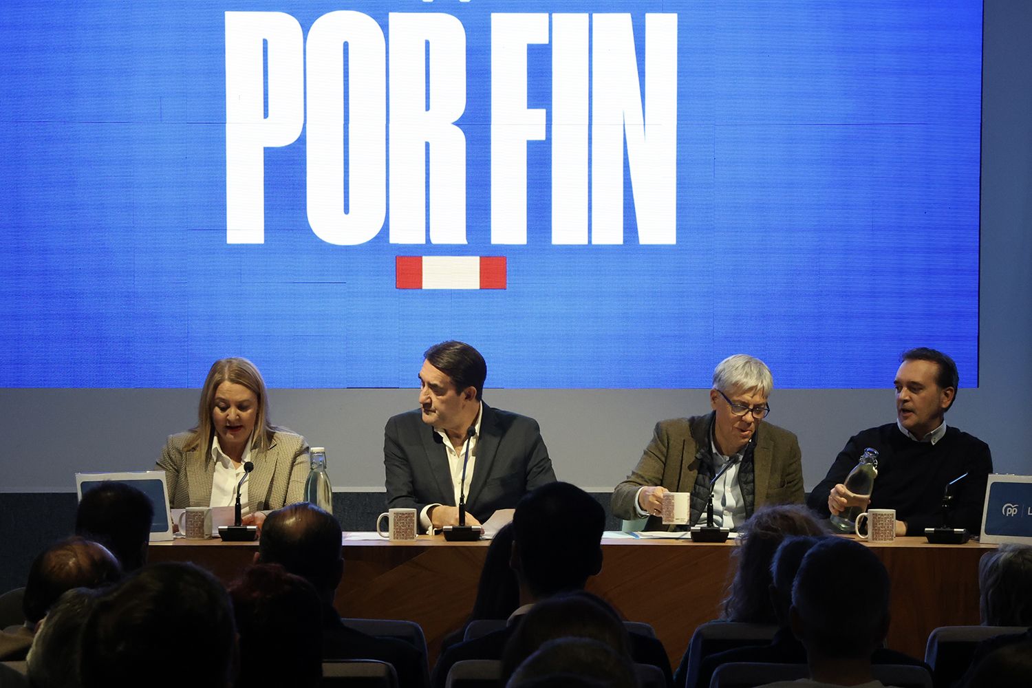 Carlos S. Campillo / ICAL. El presidente del Partido Popular de León, Juan Carlos Suárez-Quiñones, preside una reunión de la Comisión Gestora Provincial del PP para abordar los próximos procesos electorales Carlos S. Campillo / ICAL. El presidente del Partido Popular de León, Juan Carlos Suárez-Quiñones, preside una reunión de la Comisión Gestora Provincial del PP para abordar los próximos procesos electorales