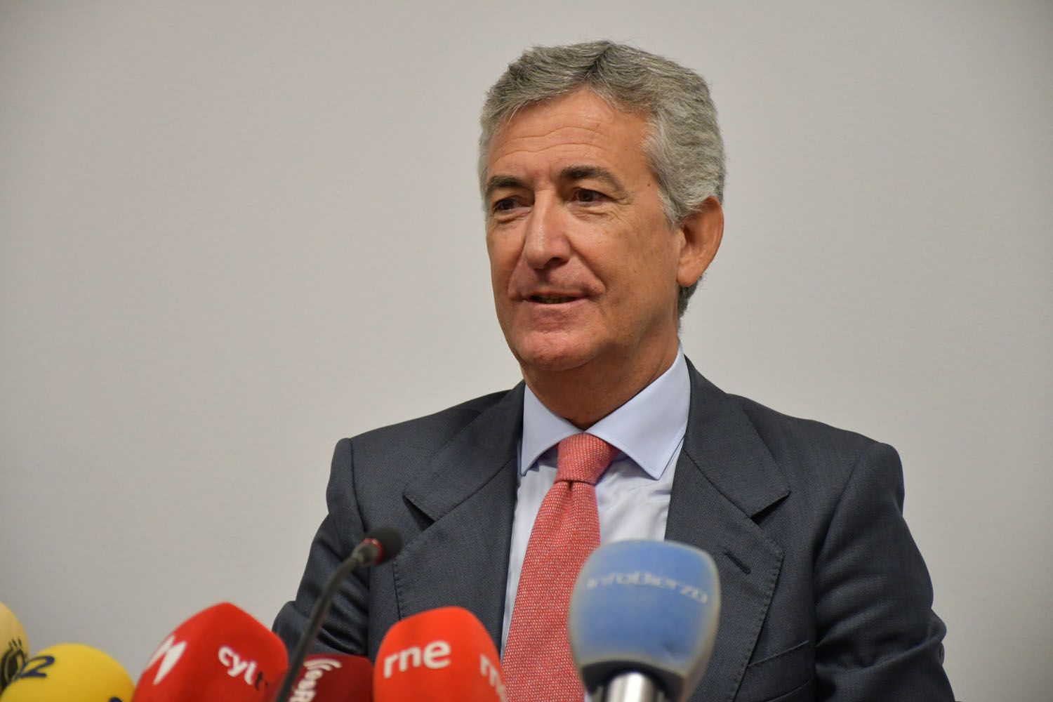 Javier Sanz, secretario general de la Cámara de Comercio de León. Javier Sanz, secretario general de la Cámara de Comercio de León.