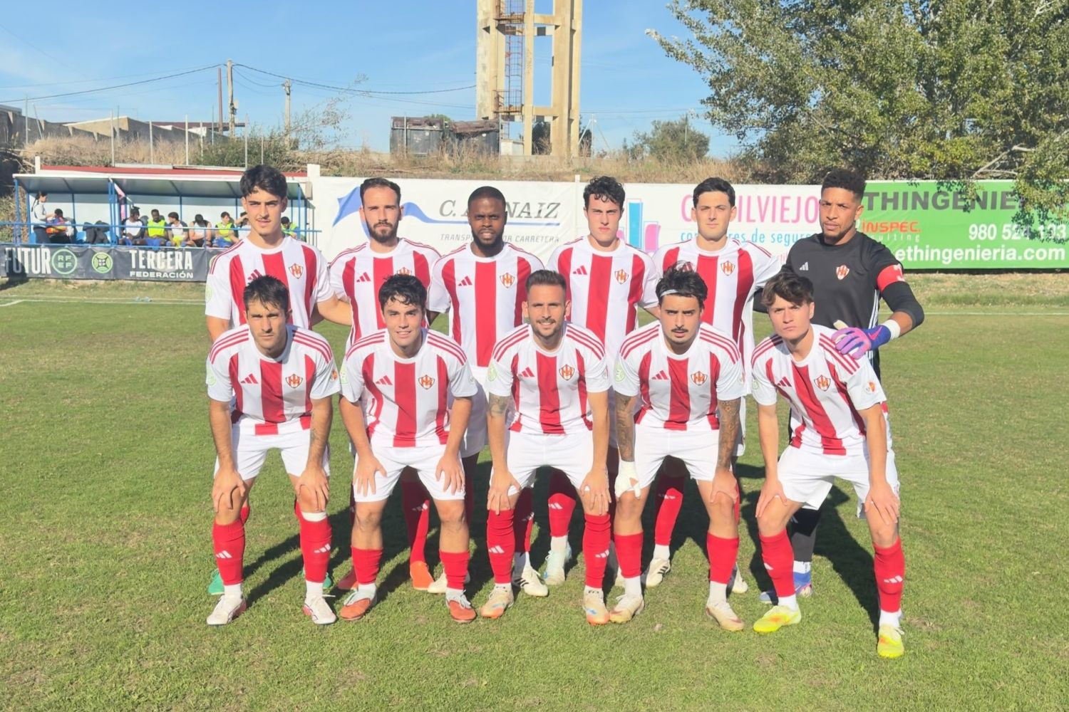Once titular del Atletico Bembibre en su visita al Villaralbo