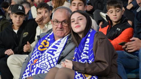 El Toralín se vuelca con la Ponferradina en su encuentro ante el Barakaldo | Daniel Merino El Toralín se vuelca con la Ponferradina en su encuentro ante el Barakaldo | Daniel Merino