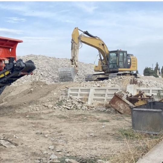 Corredor Oeste denuncia que Adif destruirá 35.000 traviesas que podrían reabrir el ramal Astorga-La Bañeza | ICAL