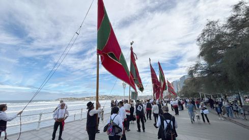 Los pendones leoneses ponen el broche de oro a la feria más multitudinaria de Productos de León en Gijón 