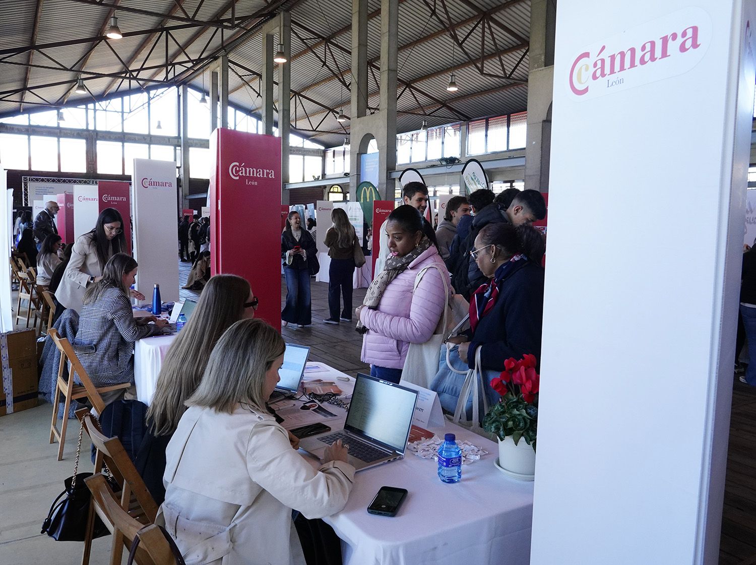 César Sánchez / ICAL. Inauguración de la Feria de Empleo, Innovación y Emprendimiento Bierzo César Sánchez / ICAL. Inauguración de la Feria de Empleo, Innovación y Emprendimiento Bierzo