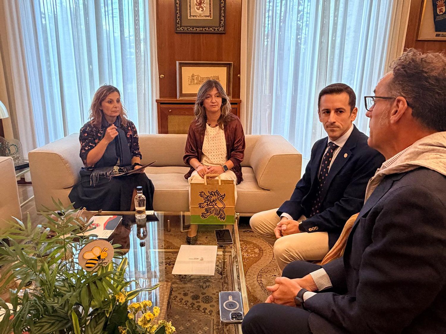 La ULE explora nuevas vías de cooperación académica con universidades de EEUU para impulsar la movilidad internacional La ULE explora nuevas vías de cooperación académica con universidades de EEUU para impulsar la movilidad internacional