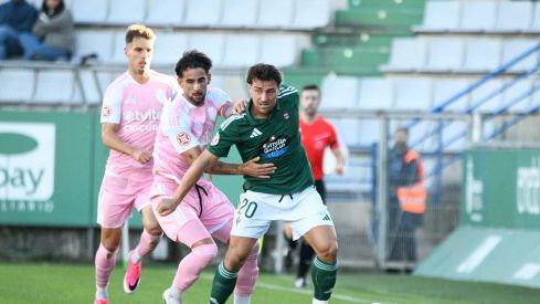 Partido entre el Racing de Ferrol y la Ponferradina: Redes de la Ponferradina