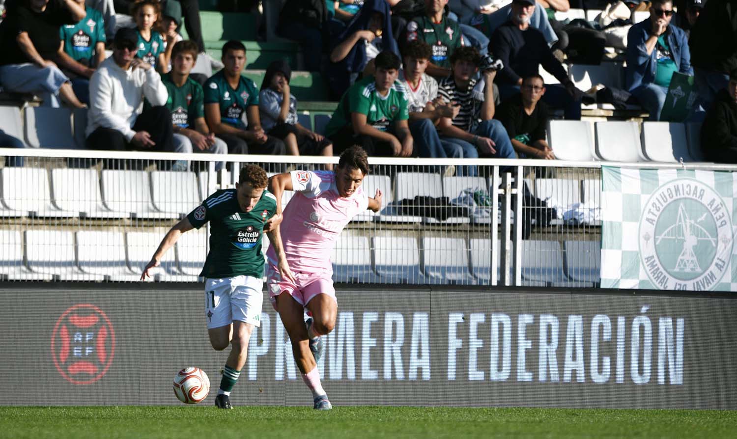 Partido entre el Racing de Ferrol y la Ponfe Partido entre el Racing de Ferrol y la Ponfe