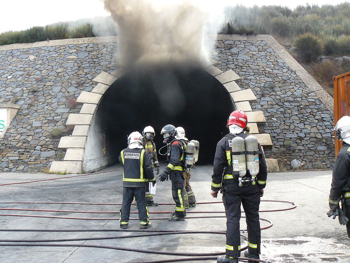 bomberos incendio tuneles