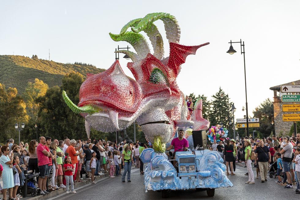 Desfile-de-Carrozas-Fiestas-de-La-Encina-2019-980_46