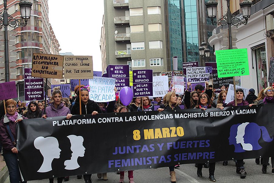 manifestacion-mujer-ponferrada-16