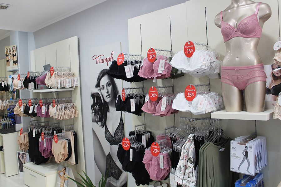 Triumph celebra 5 años acercando diseño y calidad de moda íntima en El  Bierzo – INFO BIERZO