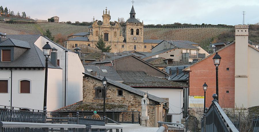 Villafranca Del Bierzo Sitios Para Conocer Gente