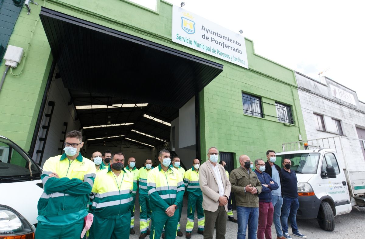 Ponferrada presenta el nuevo servicio municipal de parques y jardines